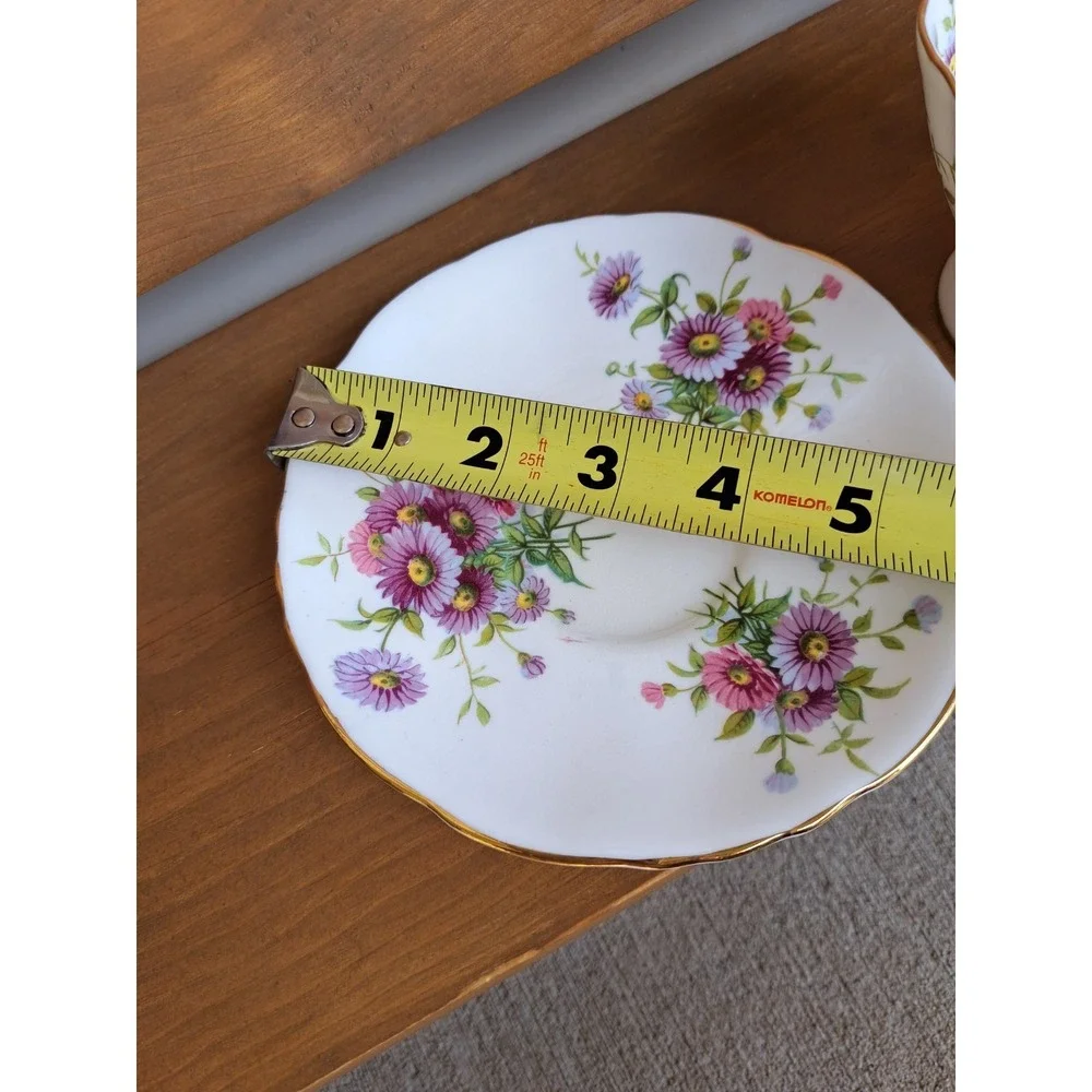 Hammersley & Co Bone China Teacup And Saucer Gold Trim Floral Made in England